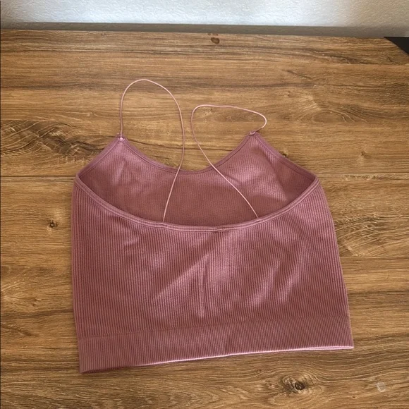 Elegant Mauve Ribbed Crop Top - Picture 2 of 2